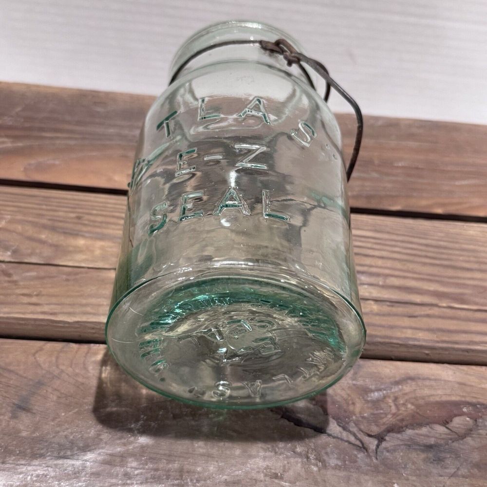 Vintage Atlas E-Z Seal Blue Glass Canning Jar‎ w/o Lid Quart - Bubbles! - Picture 11 of 11